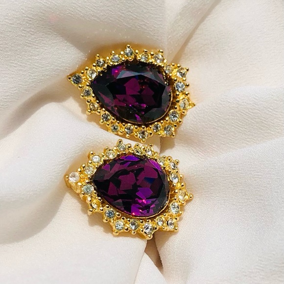 Vintage Christian Dior Pear Tear Drop Crystal Gripoix Glass Clip On Earrings - Picture 3 of 8